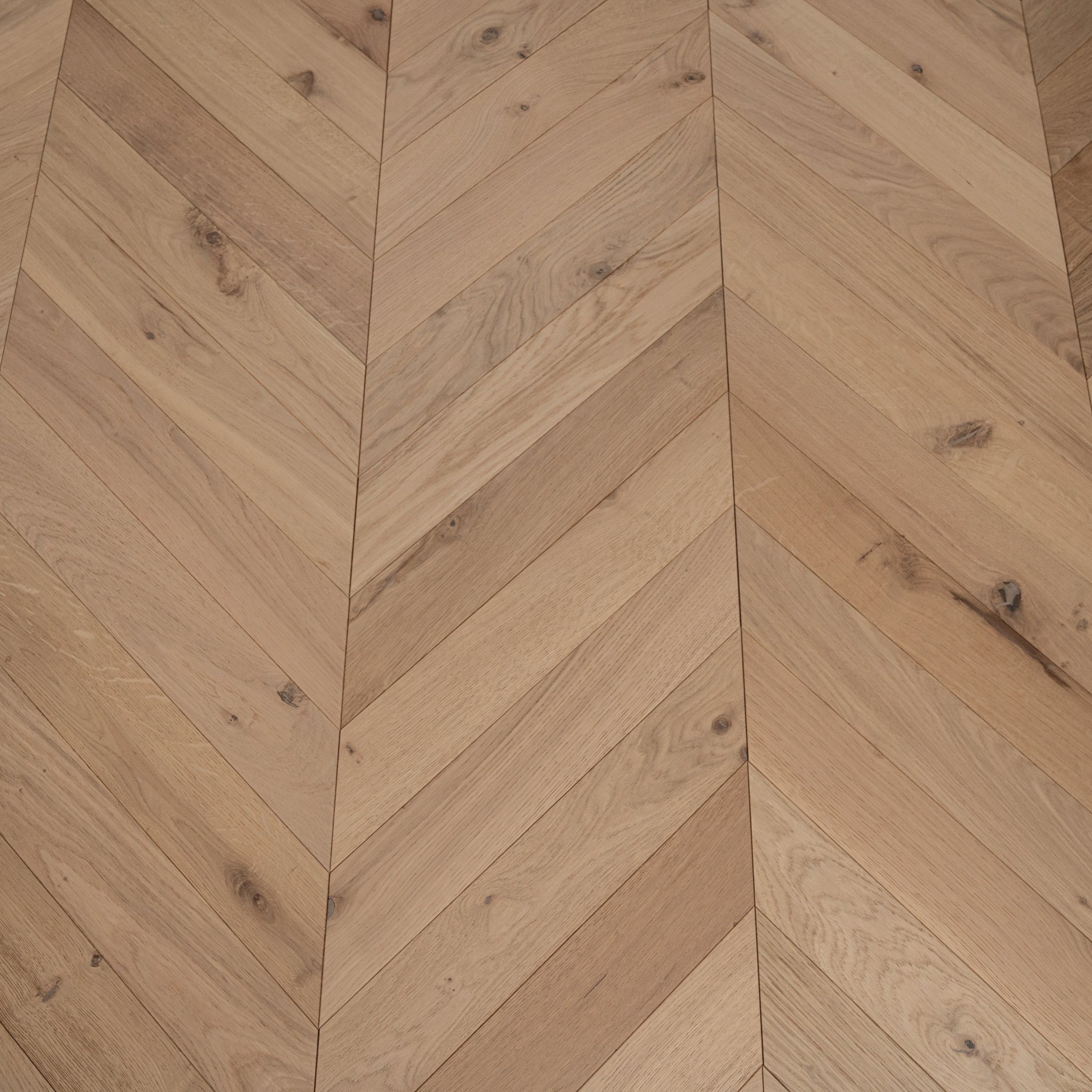 Engineered Oak Chevron C1490