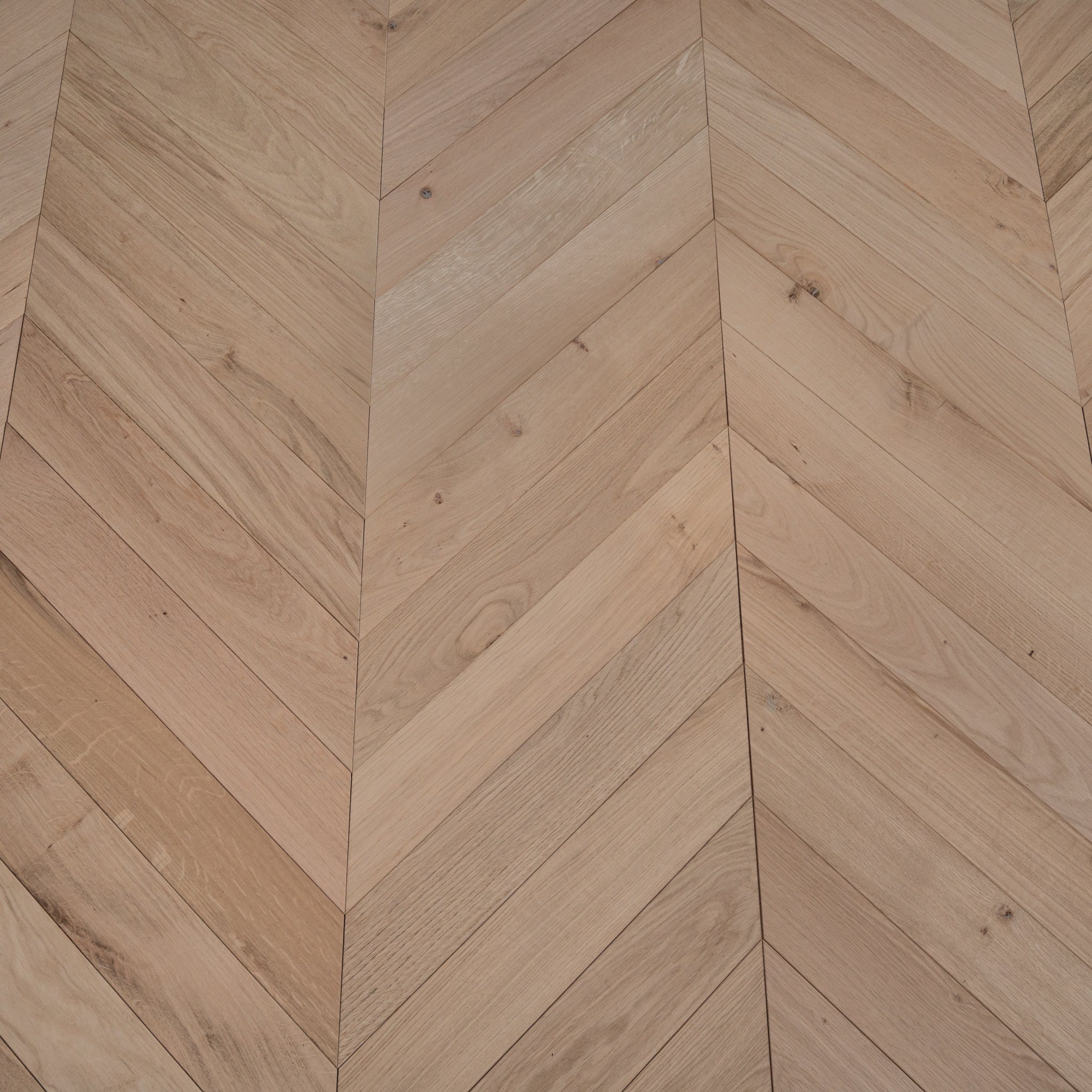 Engineered European White Oak Chevron C1494