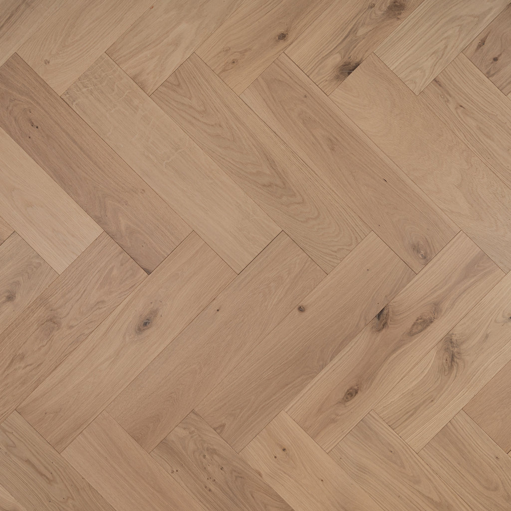 Engineered European White Oak Herringbone H1450C