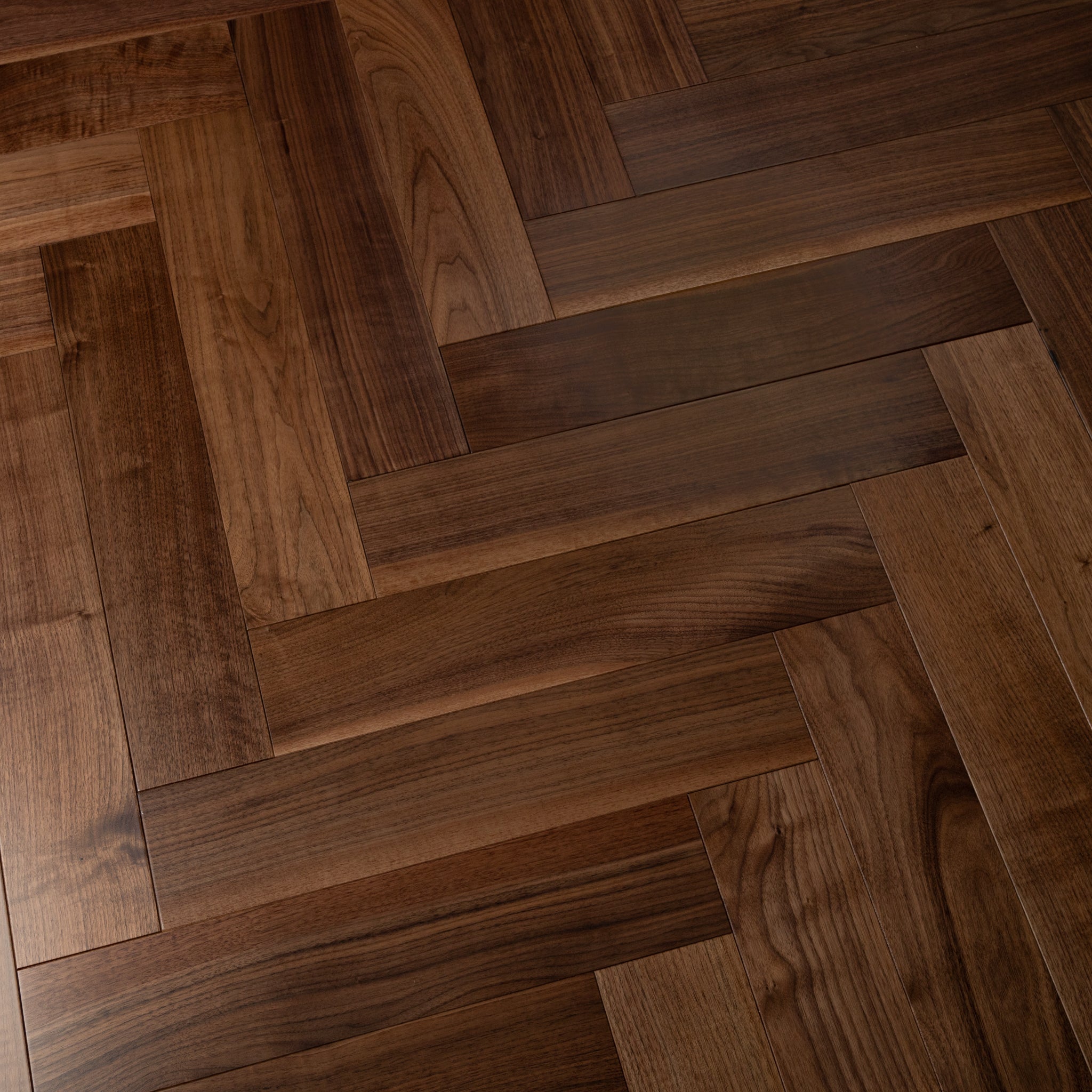 Walnut Lac Herringbone WH1421